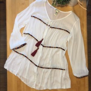 NWOT Camille & Co. boutique cover up